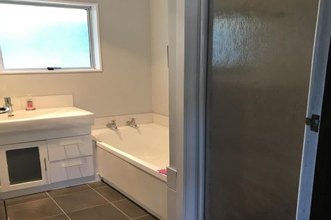 Photo of property in 26 Elmwood Crescent, Pukete, Hamilton, 3200