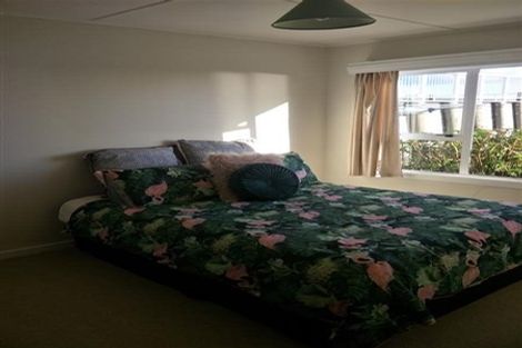 Photo of property in 104 Belt Road, New Plymouth, 4310