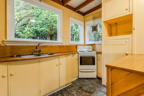 Photo of property in 11 Clifford Street, Dalmore, Dunedin, 9010