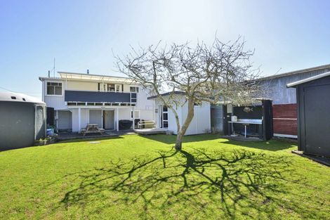 Photo of property in 73 Fortescue Street, Mahia, Nuhaka, 4198