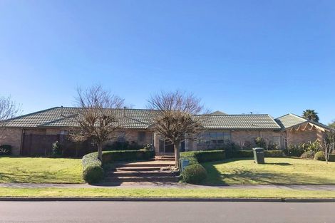 Photo of property in 11 Bramley Drive, Rototuna, Hamilton, 3210