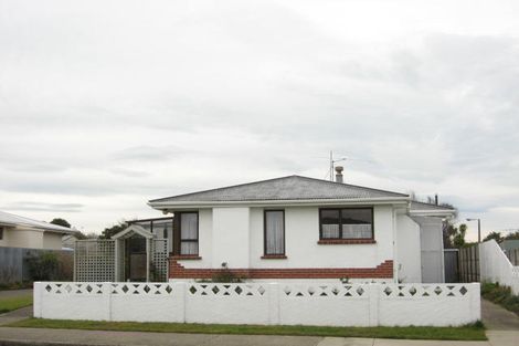 Photo of property in 216 Conyers Street, Strathern, Invercargill, 9812