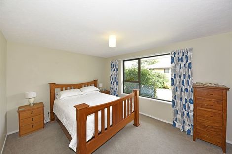 Photo of property in 11 Dalrye Place, Ilam, Christchurch, 8041