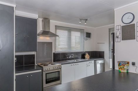 Photo of property in 17 Taurus Crescent, Beach Haven, Auckland, 0626