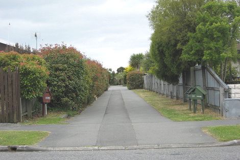 Photo of property in 2/20a Ingrid Street, Parklands, Christchurch, 8083