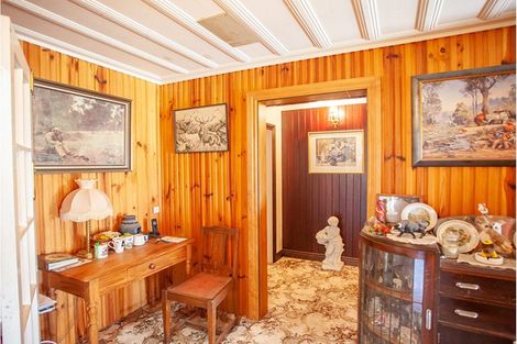 Photo of property in 6 Inland Road North, Tikorangi, Waitara, 4383