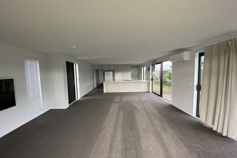 Photo of property in 12 Northmoor Boulevard, Rolleston, 7615