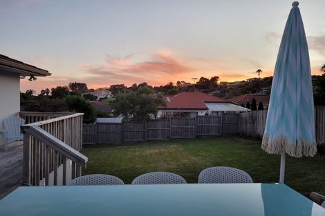 Photo of property in 17 Burwood Terrace, Gulf Harbour, Whangaparaoa, 0930