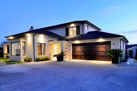 Photo of property in 18 St Andrews Way, Albany, Auckland, 0632
