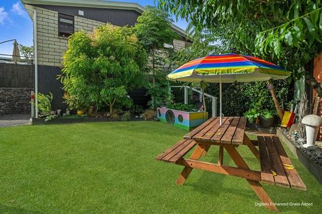 Photo of property in 2/33 Kea Street, Katikati, 3129