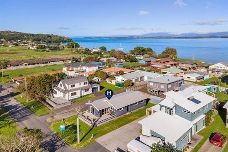 Photo of property in 16 Tatai Road, Bowentown, Waihi Beach, 3177