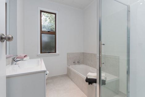 Photo of property in 31 Matipo Street, Tokomaru, Palmerston North, 4474