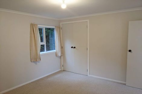Photo of property in 2 Liddel Grove, Island Bay, Wellington, 6023