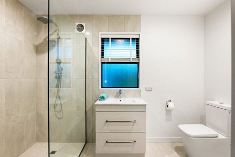 Photo of property in 6 Orchard Lane, Amberley, 7410