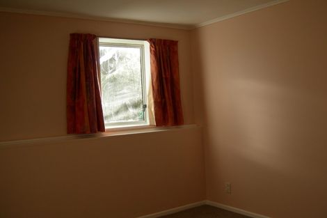 Photo of property in 21 Sydenham Street, Northland, Wellington, 6012