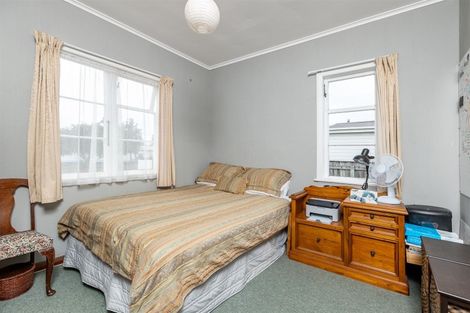 Photo of property in 2 Mcgregor Crescent, Masterton, 5810