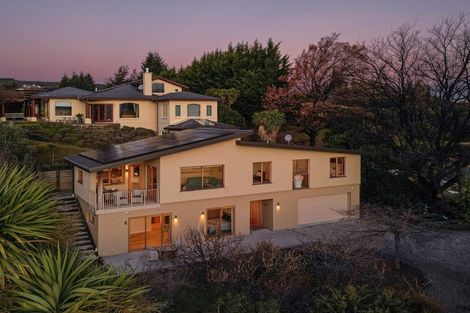 Photo of property in 337 Beacon Point Road, Wanaka, 9305