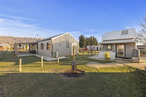 Photo of property in 4 Bank Avenue, Middlemarch, 9597