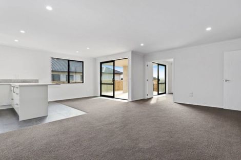 Photo of property in 24 Peter Bourne Drive, Pokeno, 2402