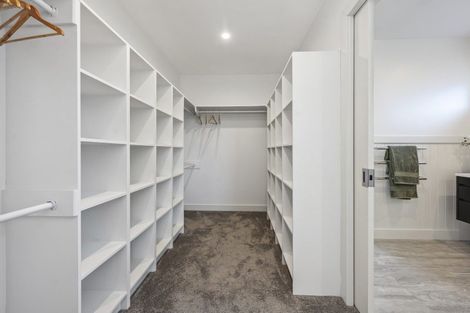 Photo of property in 4 Harrier Lane, Kinloch, Taupo, 3377