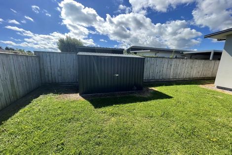 Photo of property in 5 Wentworth Lane, Waiwhakaiho, New Plymouth, 4312