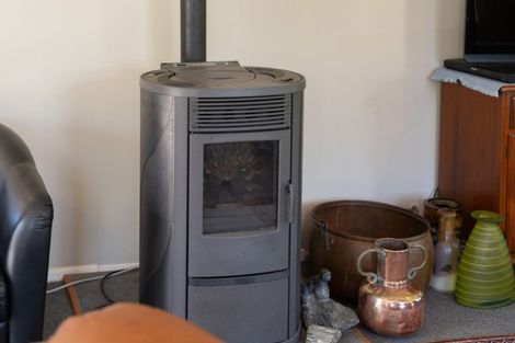 Photo of property in 39 Grey Street, Martinborough, 5711