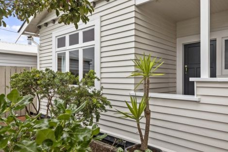 Photo of property in 18 Jessie Street, Petone, Lower Hutt, 5012
