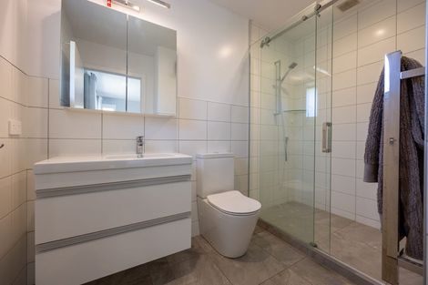 Photo of property in 11 Long Grass Place, Hawea Flat, Wanaka, 9382