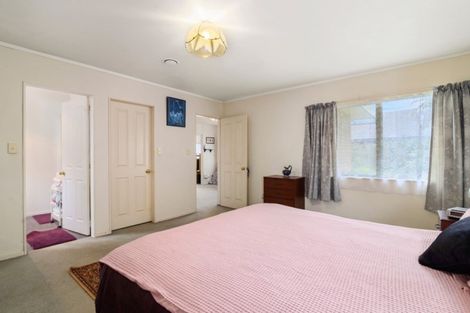 Photo of property in 58a Aquarius Drive, Kawaha Point, Rotorua, 3010