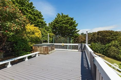 Photo of property in 10 Venus Place, Whitby, Porirua, 5024