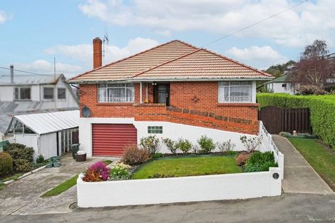 Photo of property in 1 Earn Street, Oamaru North, Oamaru, 9400