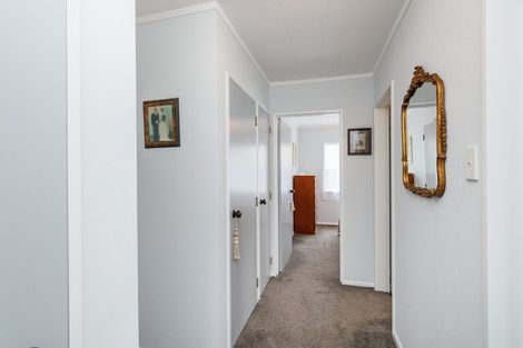 Photo of property in 58a Geraldine Crescent, Cloverlea, Palmerston North, 4412