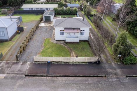 Photo of property in 18 Cole Street, Dannevirke, 4930
