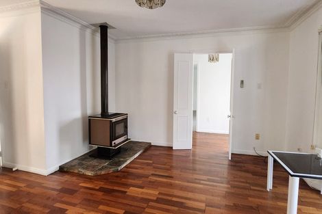 Photo of property in 38 Nui Mana Place, Te Atatu South, Auckland, 0610