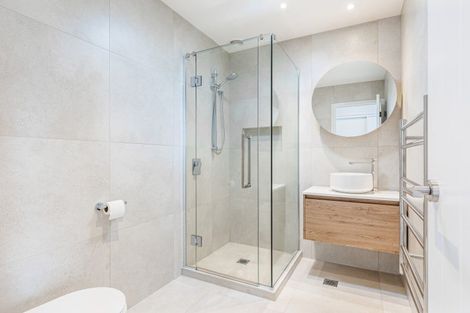 Photo of property in 7/35 Marine Parade, Hobsonville, Auckland, 0616