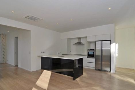 Photo of property in 98 Awa Road, Seatoun, Wellington, 6022