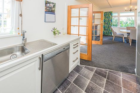 Photo of property in 124 Anzac Parade, Whanganui East, Whanganui, 4500