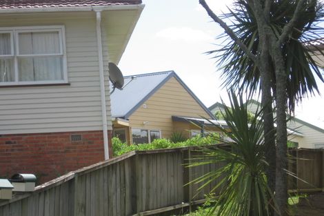 Photo of property in 4a Japonica Drive, Beach Haven, Auckland, 0626