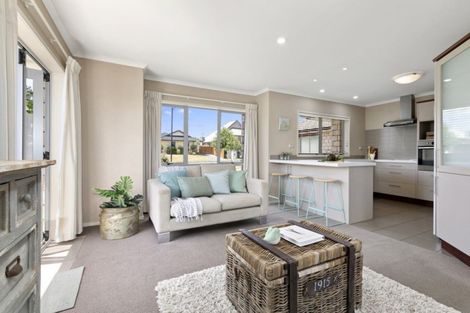 Photo of property in 18 Garvan Glen, Pyes Pa, Tauranga, 3112