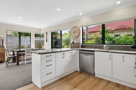 Photo of property in 34 Athena Grove, Papamoa Beach, Papamoa, 3118