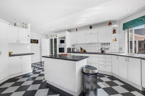 Photo of property in 8 Glenross Drive, Wattle Downs, Auckland, 2103