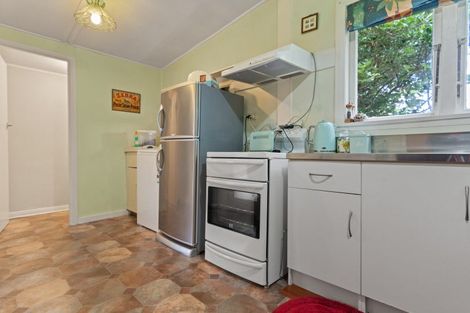 Photo of property in 76 Revans Street, Featherston, 5710