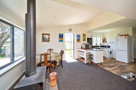 Photo of property in 59 Gisborne Terrace, Opunake, 4616