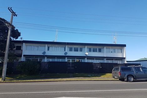 Photo of property in 2/66 Golf Road, Mount Maunganui, 3116