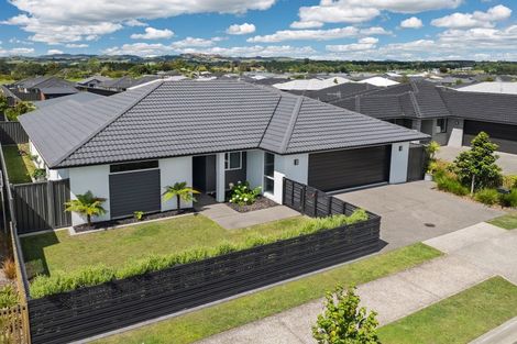 Photo of property in 43 Te Ranga Memorial Drive, Pyes Pa, Tauranga, 3112