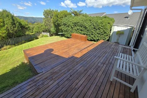 Photo of property in 3 Owaka Close, Kelson, Lower Hutt, 5010