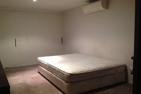 Photo of property in 71 Tamworth Crescent, Newlands, Wellington, 6037