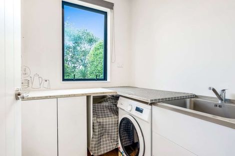 Photo of property in 43a Colombo Road, Waiuku, 2123