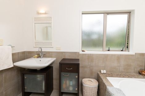 Photo of property in 37 Shirley Road, Shirley, Christchurch, 8013