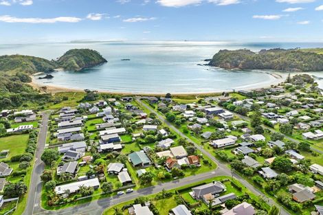 Photo of property in 4 Ringer Avenue, Matapouri, Whangarei, 0173